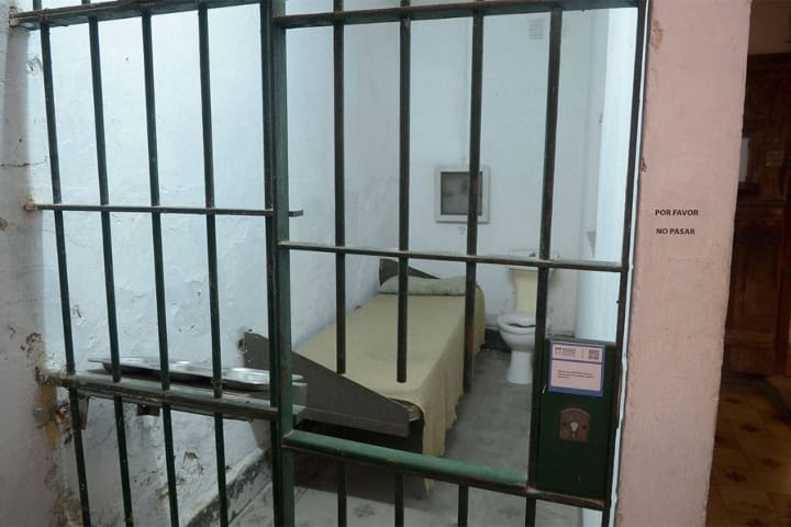 6. Celda en el Museo Penitenciario Antonio Ballvé. Foto - Tiempo Argentino