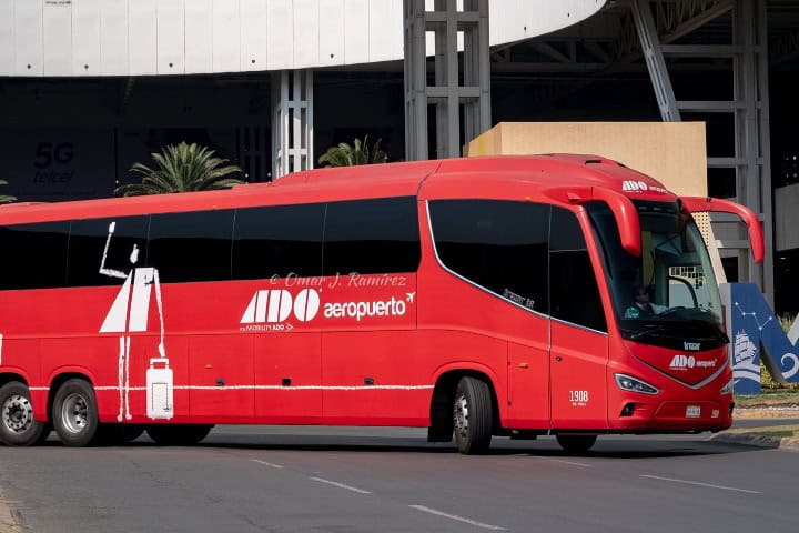 7. Bus de ADO Aeropuerto. Foto - @topbusmx (Instagram)