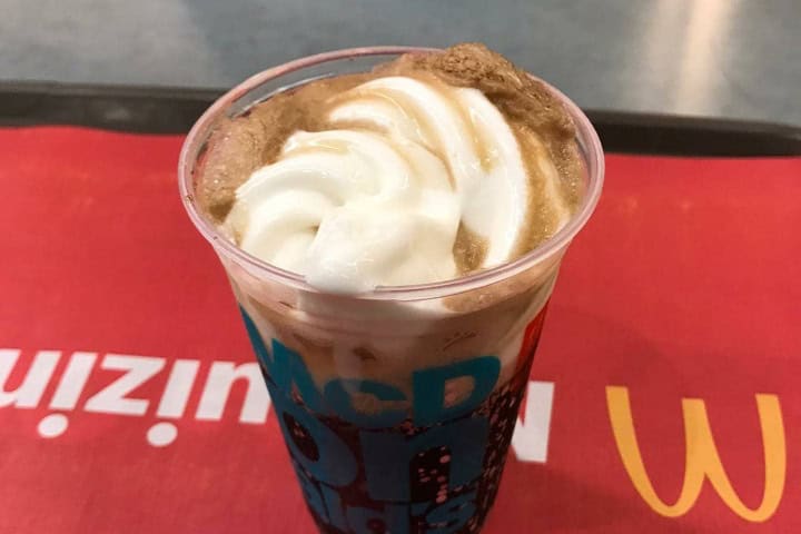 8. McFloat. Foto - @geekpublicitario (Instagram)