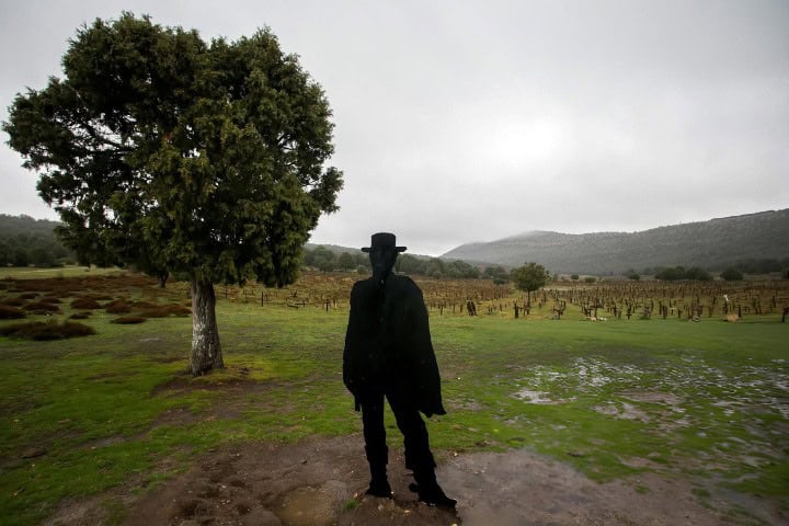 8. Silueta de metal en el Cementerio Sad Hill. Foto - Getty Images