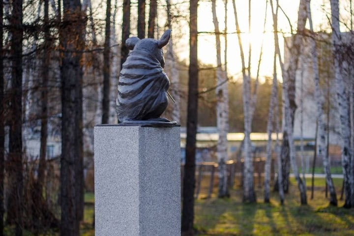 8. Monumento al Ratón de Laboratorio. Foto - @akademgorodok_nsk (Instagram)