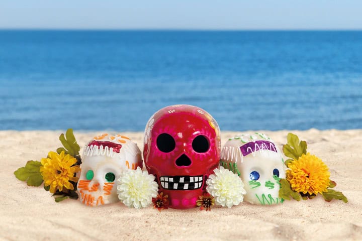8. Calaveras en la playa. Foto - Marival Resorts