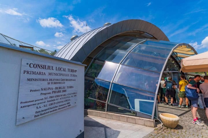 9. Entrada a Salina Turda. Foto - Alamy
