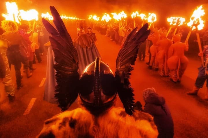 9. Up Helly Aa. Foto - @haggistours (Instagram)