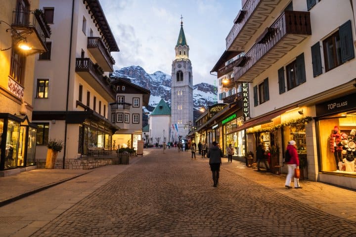 9. Cortina d'Ampezzo. Foto - Live the World
