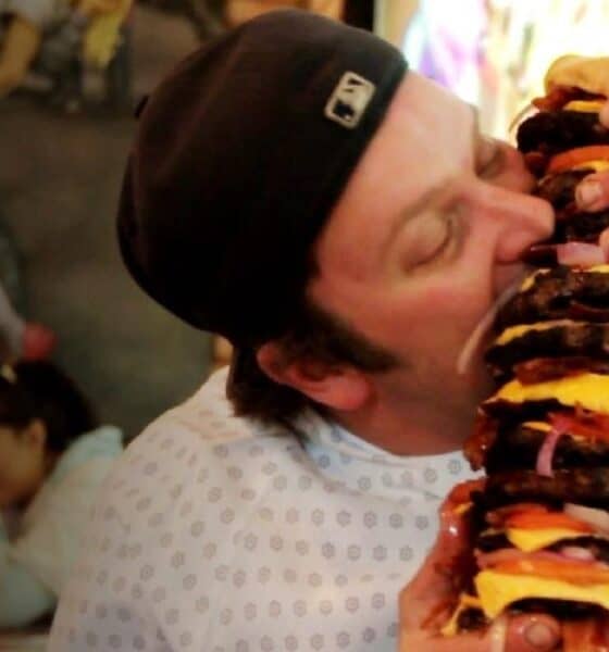 HEART ATTACK GRILL EL RESTAURANTE MÁS CALÓRICO Y DIVERTIDO DE LAS VEGAS