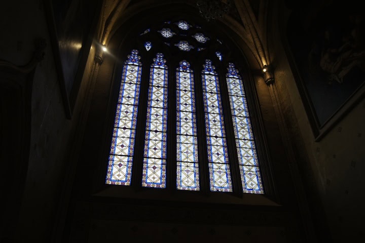 16. Vitral en la Parroquia del Señor de la Misericordia. Foto - Gus Espinosa