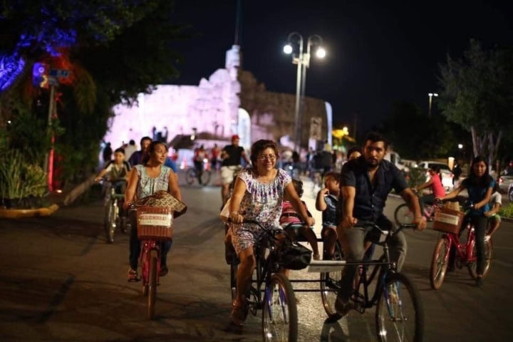 2. Biciruta Nocturna en Mérida. Foto - Yucatecos Viajeros (Facebook)