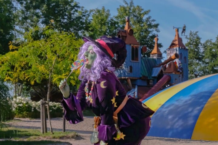 2. Bruja en Hans & Gretel Pancake House. Foto - Hans & Grietje Pannenkoekenhuis en Speelpark (Facebook)