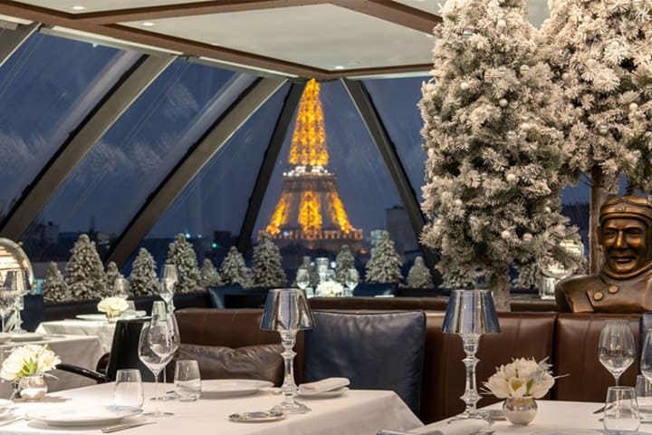 3. Preparación de cena navideña en The Peninsula Paris. Foto - The Peninsula Hotels