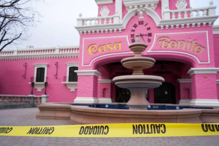 3. Casa Bonita acordonada. Foto - Alamy
