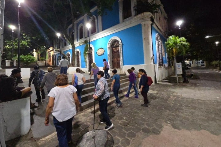 4. Paseo nocturno por Villahermosa. Foto - Rehiletes