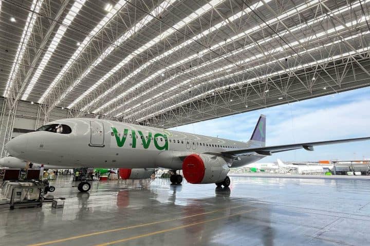 4. Avión Viva A320. Foto - EnElAire (Facebook)