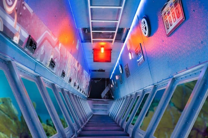 4. Interior de submarino del Subsee. Foto - Aquaworld
