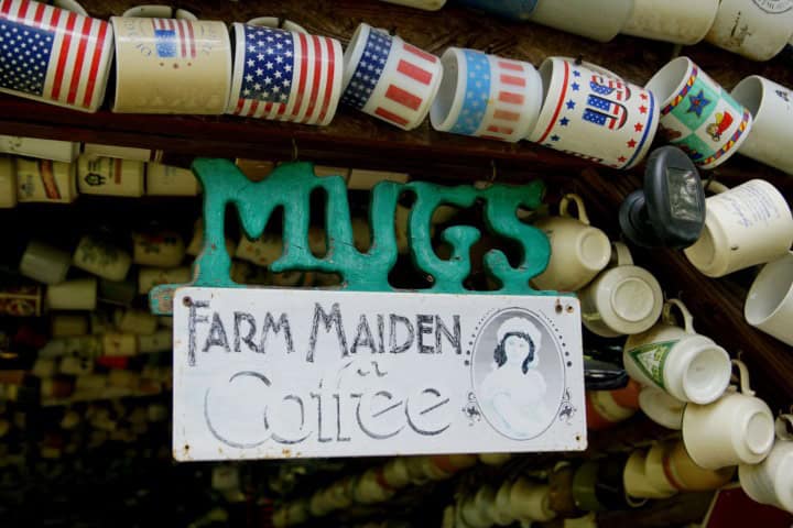 4. Letrero en The Collettsville Cup House. Foto - KellyKazek