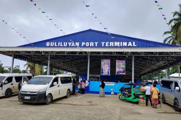 4. Terminal del puerto de Buliluyan. Foto - Palawan Days