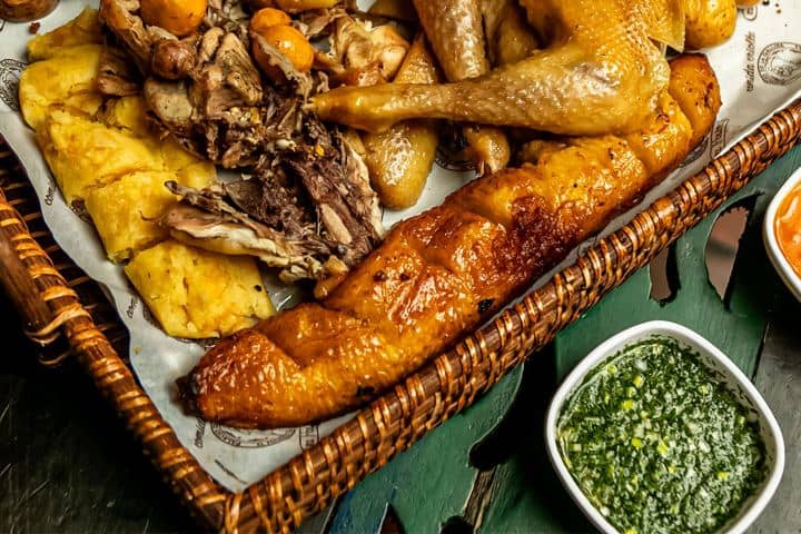 4. Chatarra y salsa de ají. Foto - @colombiartesanal_oficial (Instagram)