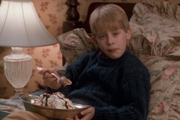 4. Escena de helado en la película "Home Alone 2: Lost in New York". Foto - Disney
