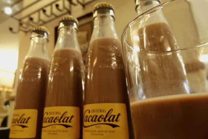 4. Botellas de ColaCao en la Granja M. Viader. Foto - @granjaviader (Instagram)