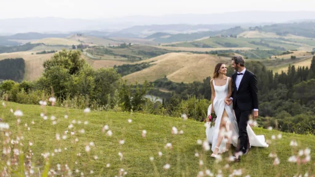 CASTELFALFI TE INVITA A CELEBRAR TU BODA EN LA TOSCANA ITALIANA