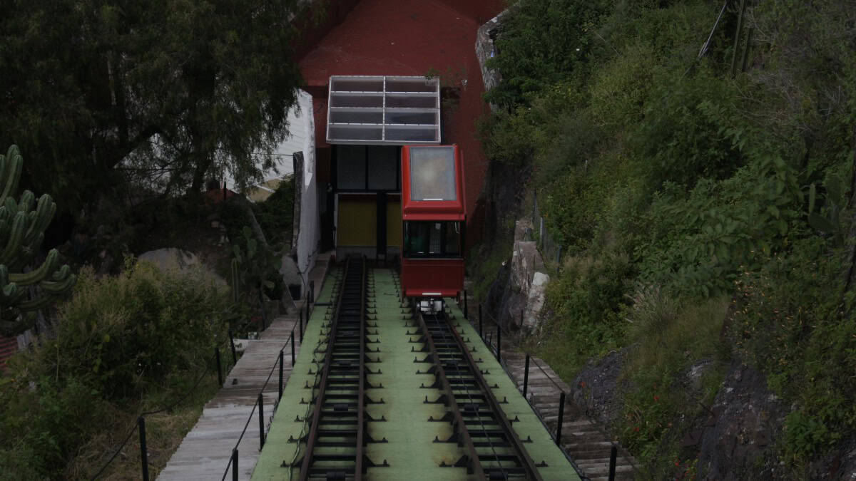 COMO ES SUBIR AL FUNICULAR DE GUANAJUATO