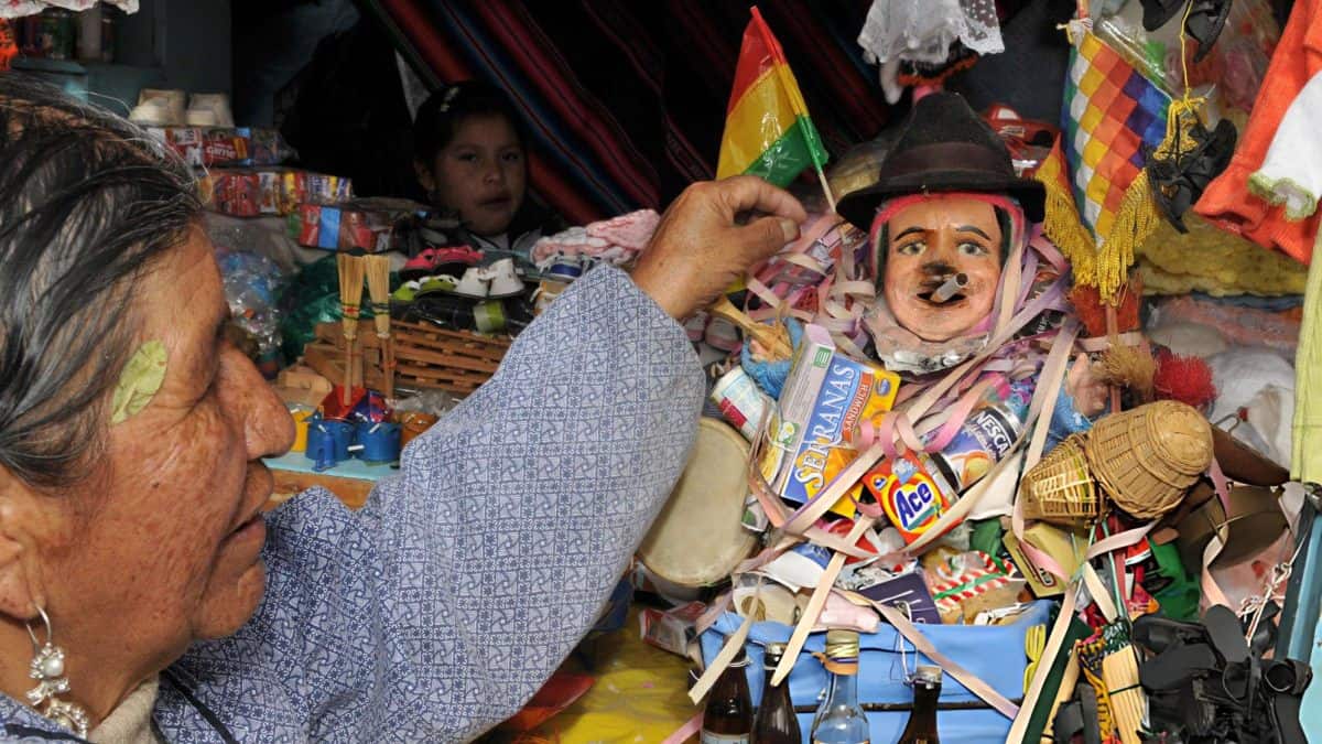 FESTIVAL DE LAS ALASITAS EN BOLIVIA