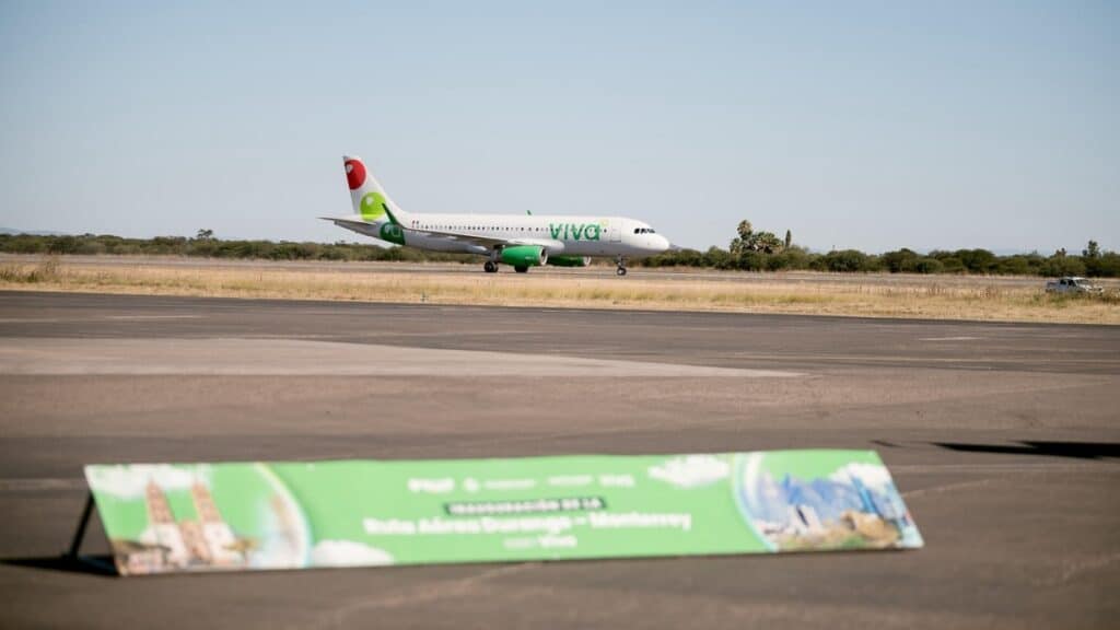 INAUGURACIÓN VUELO VIVA DURANGO-MONTERREY
