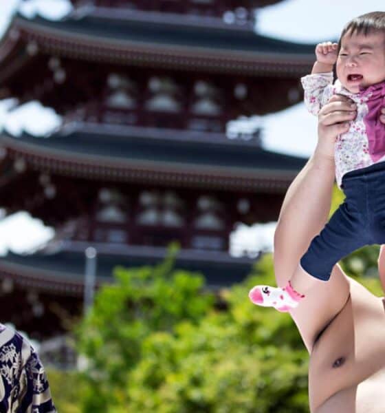 NAKIZUMO, EL ARTE DE HACER LLORAR BEBES