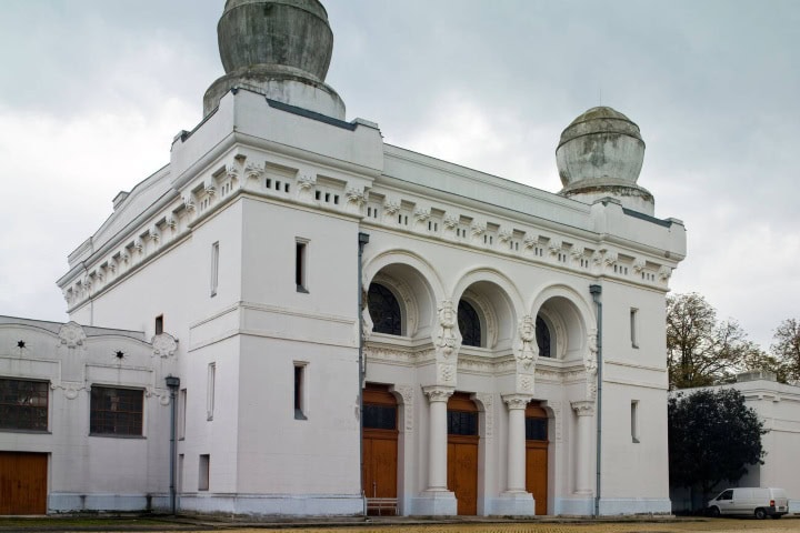1. Entrada del cementerio de la calle Kozma. Foto - Alamy