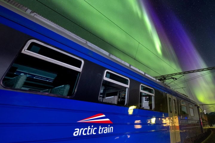2. The Northern Lights. Foto - @arctictrain (Instagram)