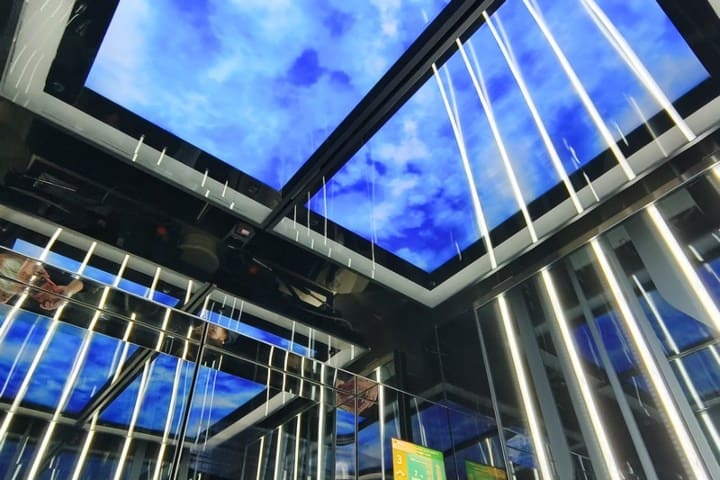 3. Elevador del Sky100. Foto - @smilebenjean (Instagram)