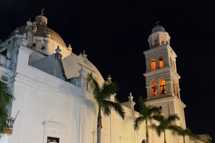 3. Catedral de Nuestra Señora de Asunción. Foto - @rolaconsilver (Instagram)