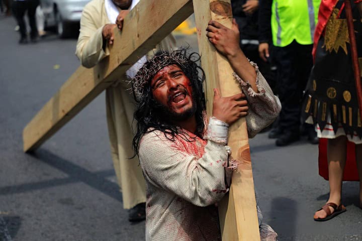 4. Representación de la Pasión de Cristo. Foto - Getty Images