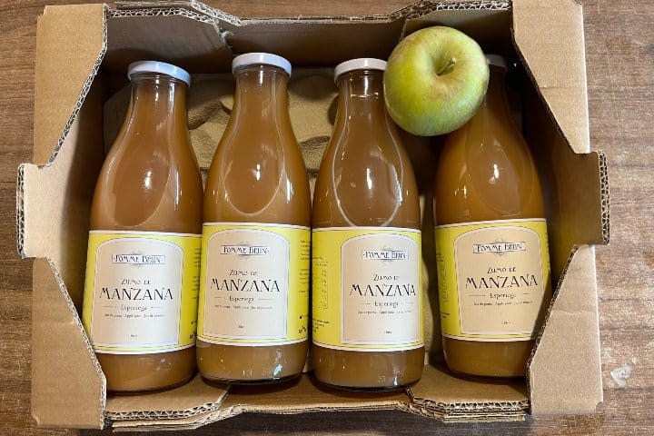 4. Zumo de manzana esperiega. Foto - Europa Agricult Product
