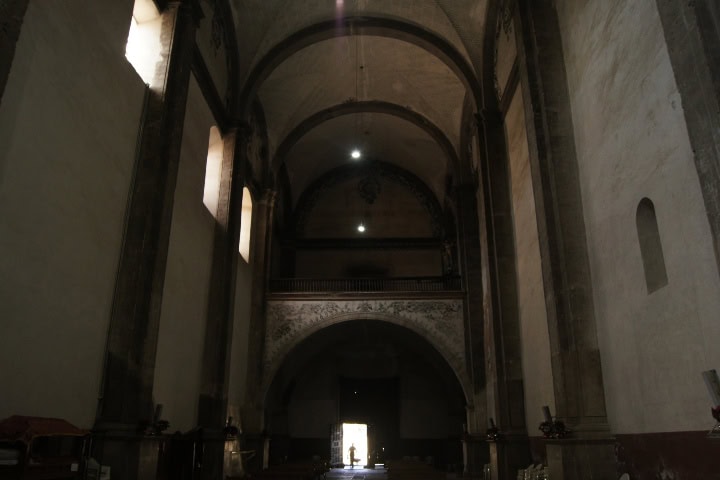 5. Interior de la Parroquia de San Agustín de Hipona. Foto - Gus Espinosa