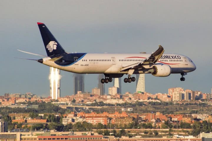 5. Avión de Aeroméxico. Foto - @alexksuso (Instagram)