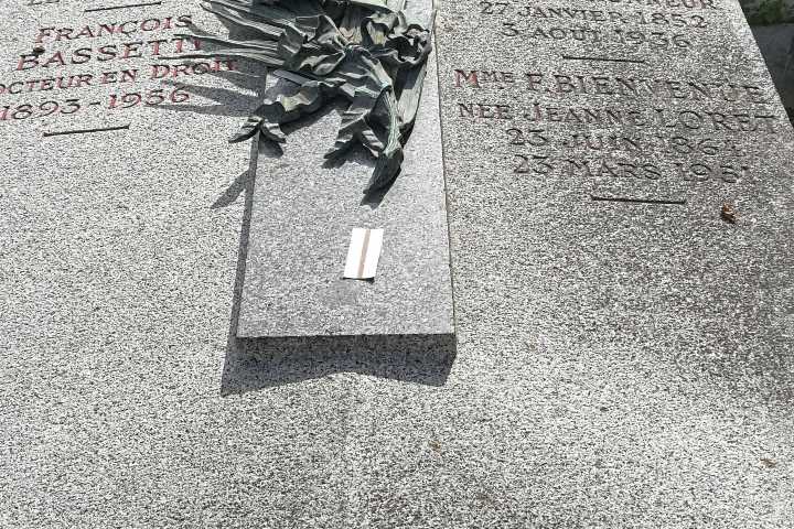 7. Boleto del metro en la tumba de Fulgance Bienvenue. Foto - Find a Grave