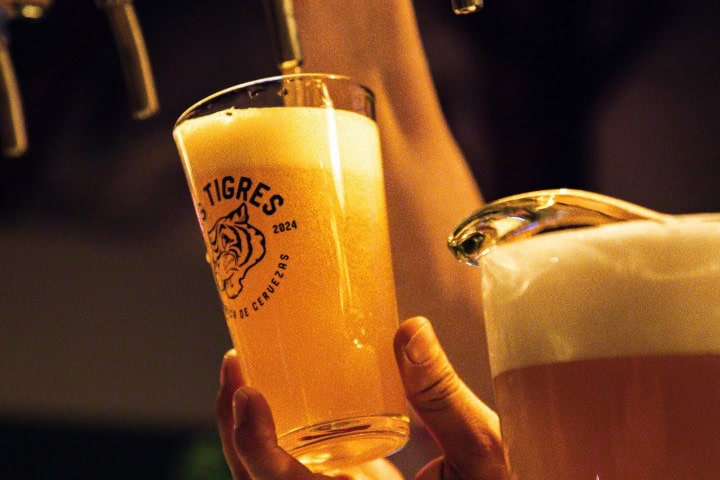 9. Cerveza artesanal en Dos Tigres. Foto - Conociendo Morelia (Facebook)