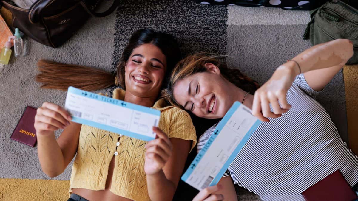 AHORRA DINERO Y EVITA COSTOS SORPRESAS EN AEROLÍNEAS LOW COST