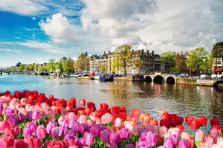 EXTRA. Ámsterdam. Foto - Voyageur Attitude