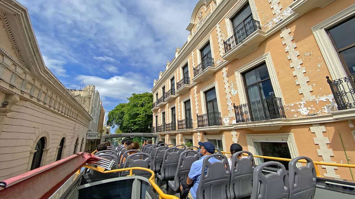 TURIBUS CIRCUITO DE BARRIOS EN MÉRIDA