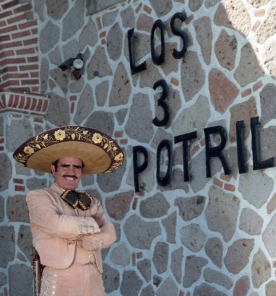 VISITANDO EL RANCHO LOS TRES POTRILLOS, DE VICENTE FERNANDEZ
