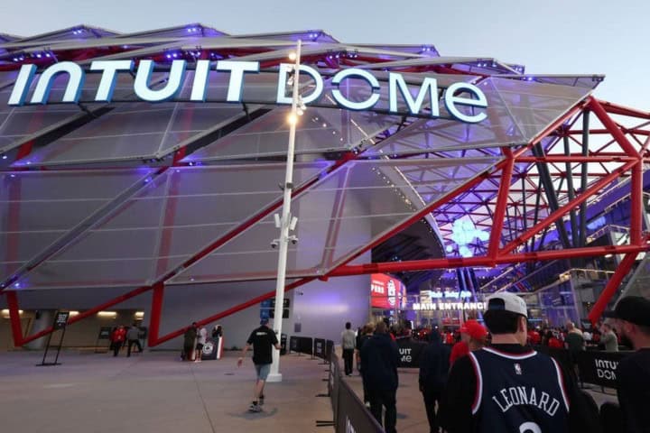 1. Entrada al Intuit Dome. Foto - Getty Images