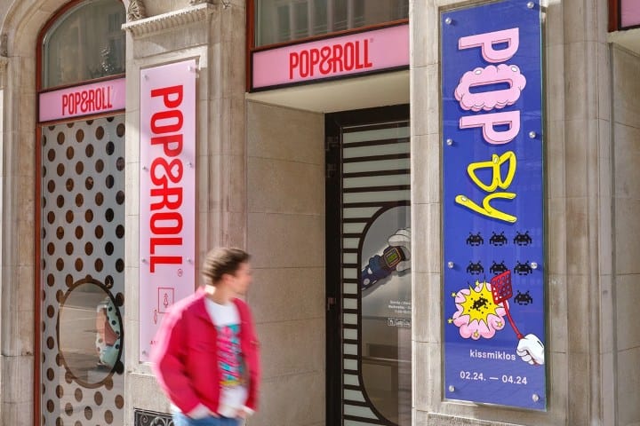 1. Fachada de Pop & Roll Art Toilet. Foto - Behance