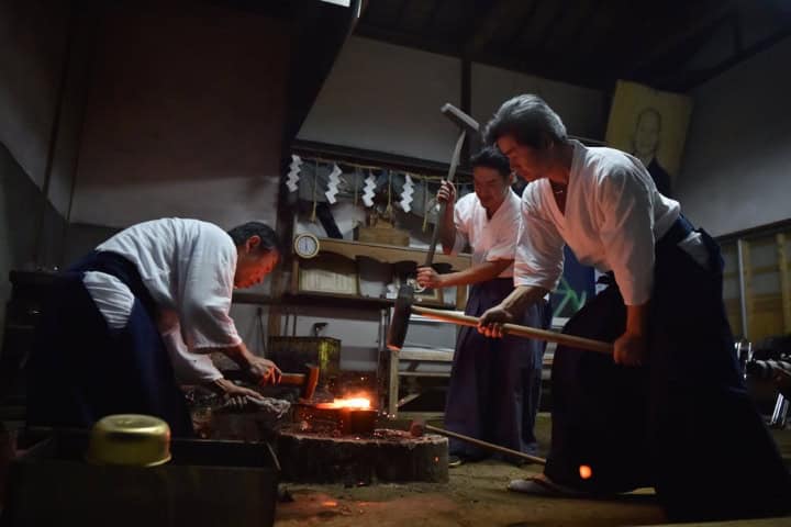 11. Taller de espadas Shiro Kunimitsu. Foto - CAMPFIRE