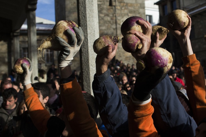 2. Nabos durante la fiesta de Jarramplas. Foto - The Atlantic