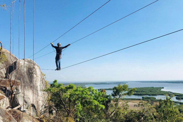 3. Puente de cables. Foto - Cerro pelon xplor (Facebook)