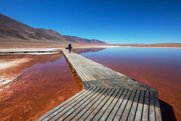5. Pasarela en los Ojos de Mar. Foto - Alamy