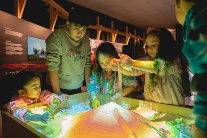 5. Niños en el Centro Interactivo Vulcanológico de la Araucanía. Foto - Centro Interactivo Vulcanológico de La Araucanía (Facebook)