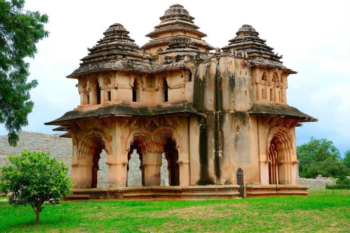 6. Lotus Mahal. Foto - Alamy